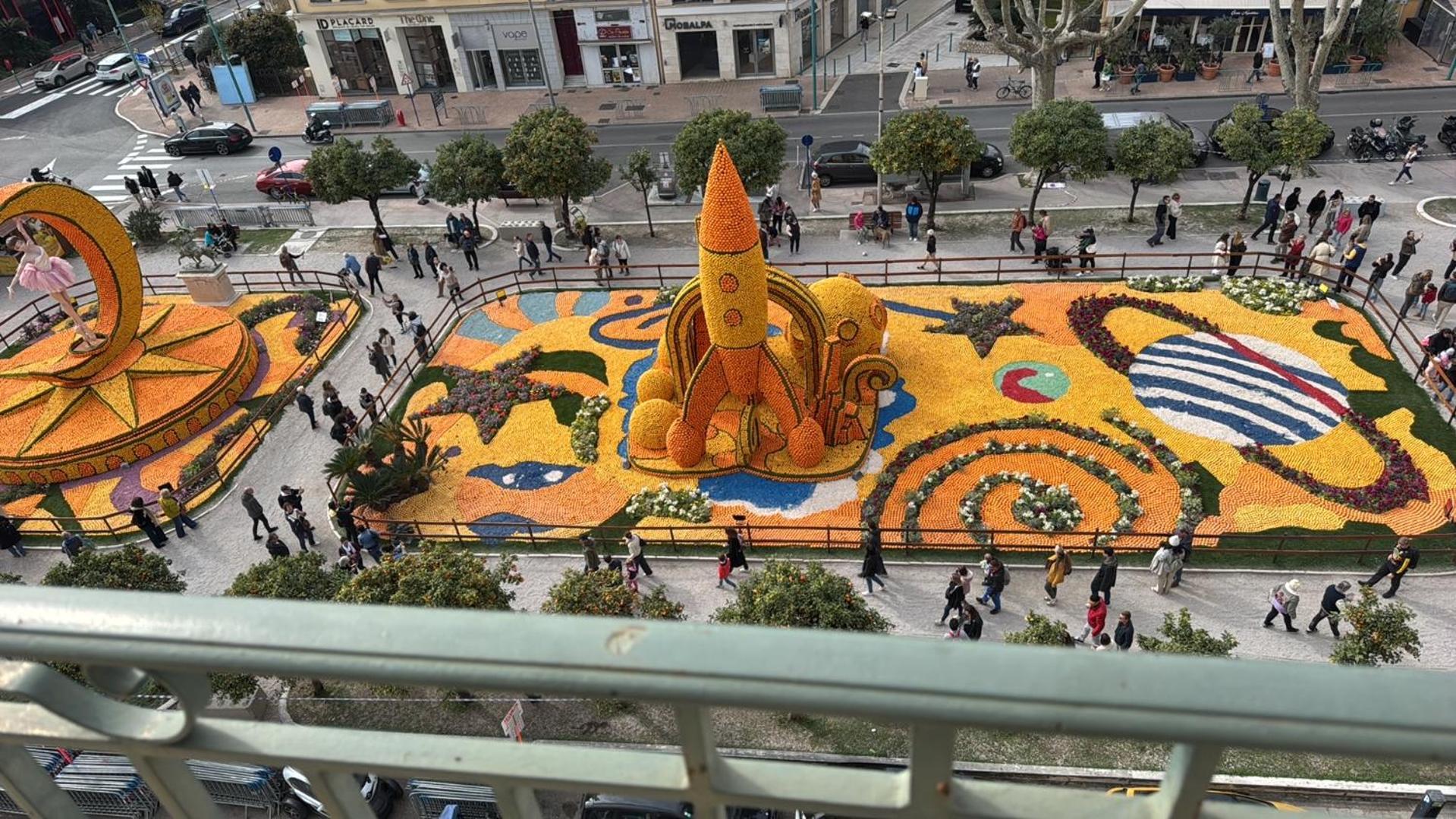Menton Centre Vue Imprenable Sur Mer Et Jardin Bioves Exterior foto